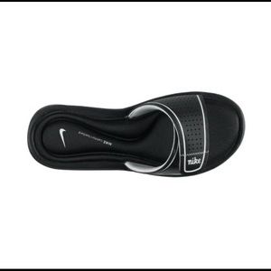 Nike black slippers sandals 6